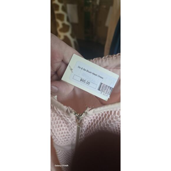 Do & Be Blush Dress NWT - Picture 3 of 3